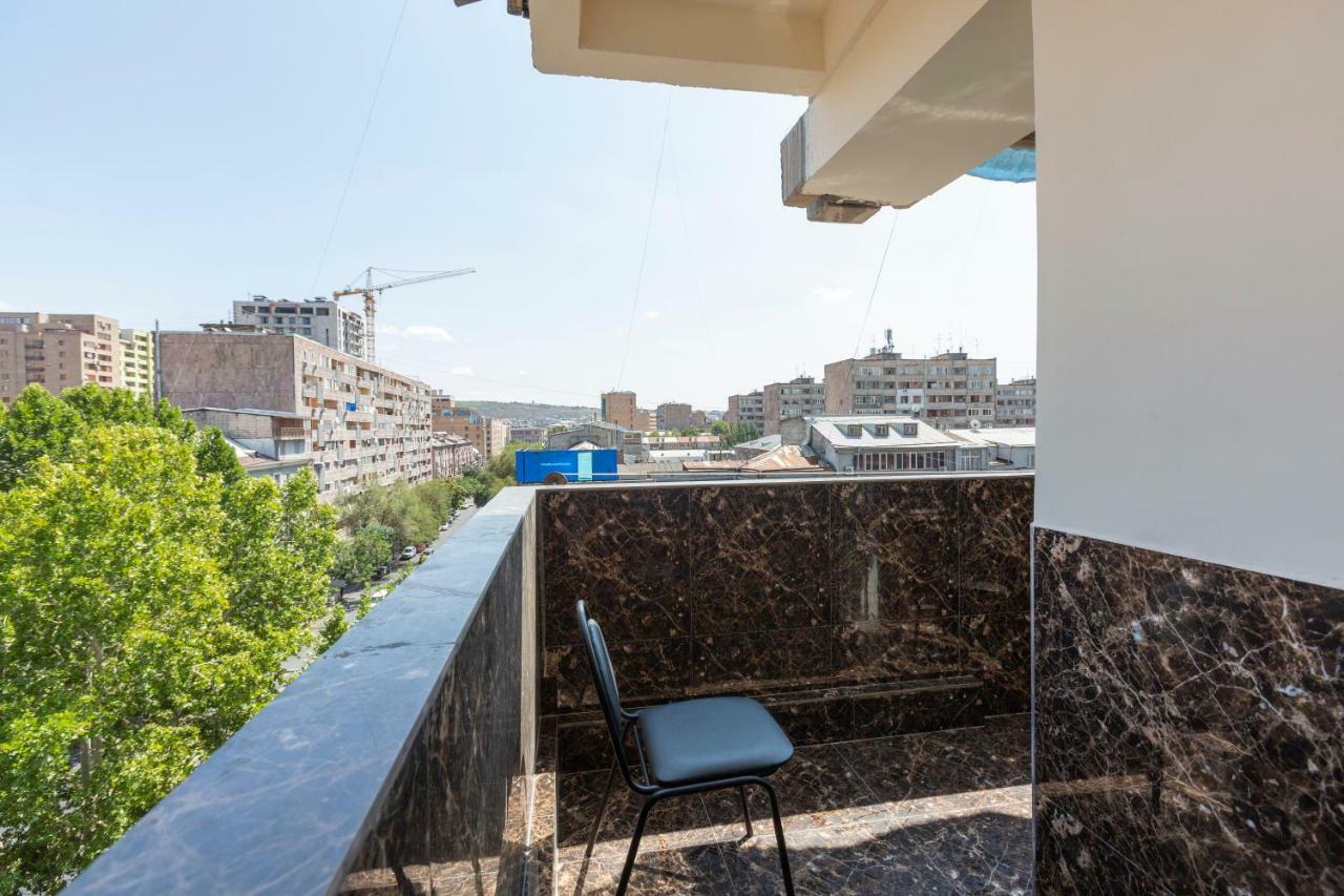 Umba Apartment N3 - Balcony And Mount Ararat View يريفان المظهر الخارجي الصورة